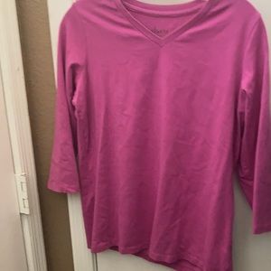 FINAL MARKDOWN Denim and Company T-shirt small